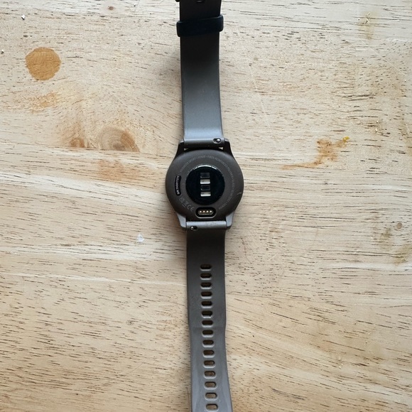 Garmin Vivomove Sport Hybrid Smartwatch in Cocoa - Picture 13 of 15